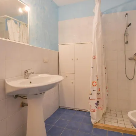 4 Bedroom Pet Friendly In * Scicli